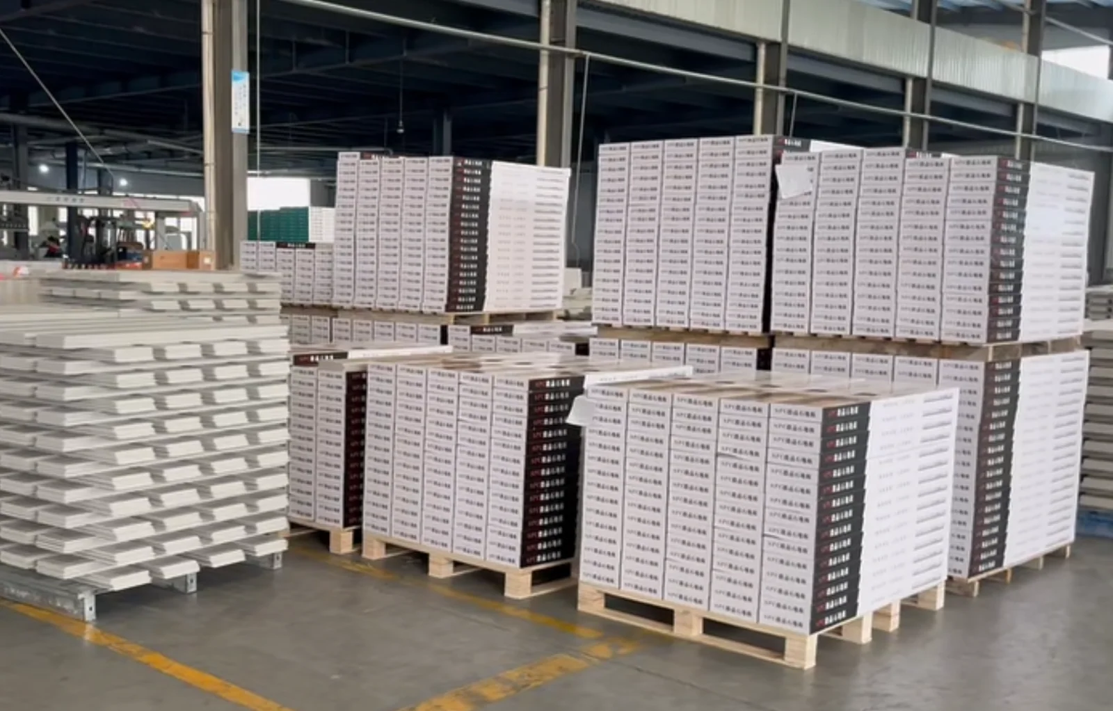 Flooring Collection 18 4